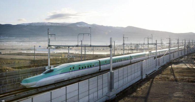Lo shinkansen arriva in Hokkaido