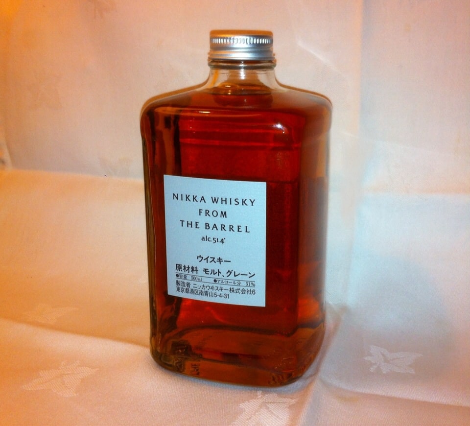 Bottiglia quadrata di Nikka From The Barrel