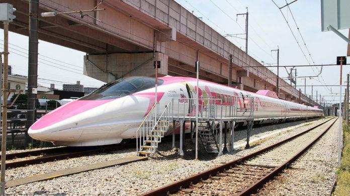 shinkansen hello kitty come prendere treno