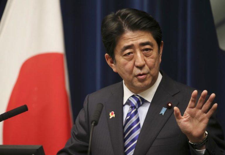 Shinzo Abe dice che il Giappone dal prossimo aprile vuole accettare più lavoratori stranieri