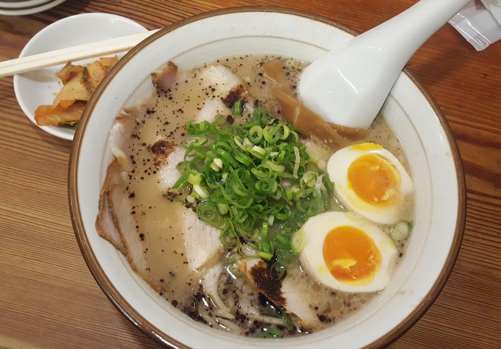 tonkotsu ramen ricetta