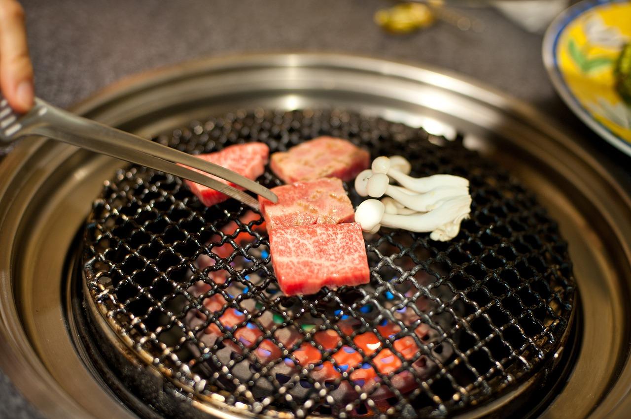 yakiniku carne alla griglia bbq