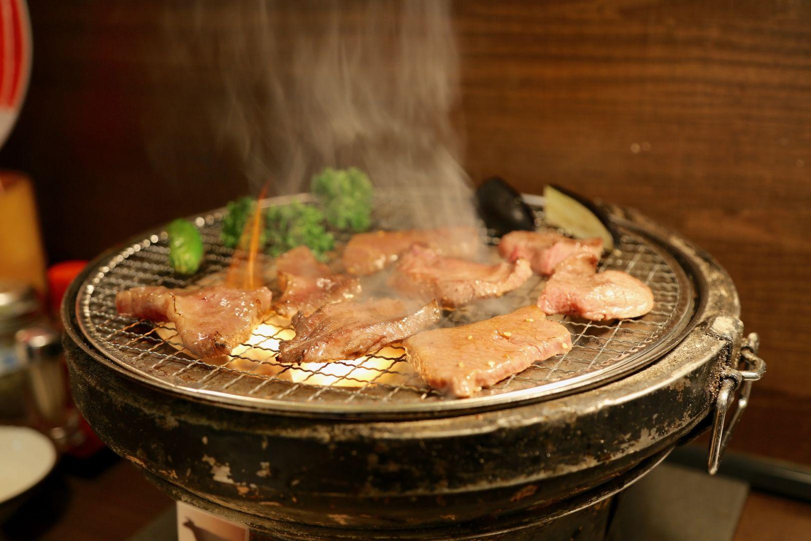 yakiniku carne alla griglia bbq barbecue giapponese