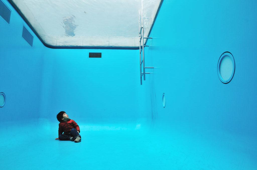 finta piscina kanazawa museo arte moderna