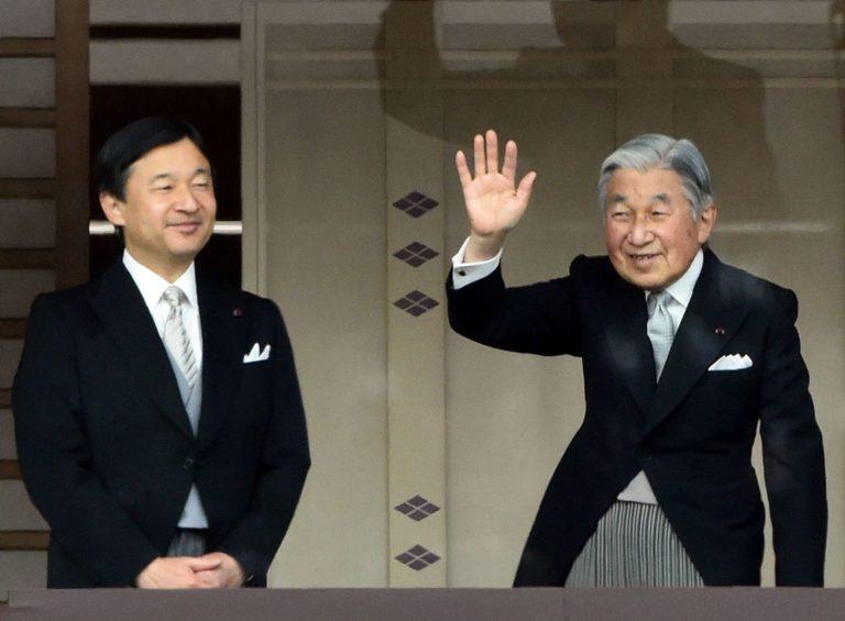 trono takamikura abdicazione imperatore giapponese cerimonia naruhito