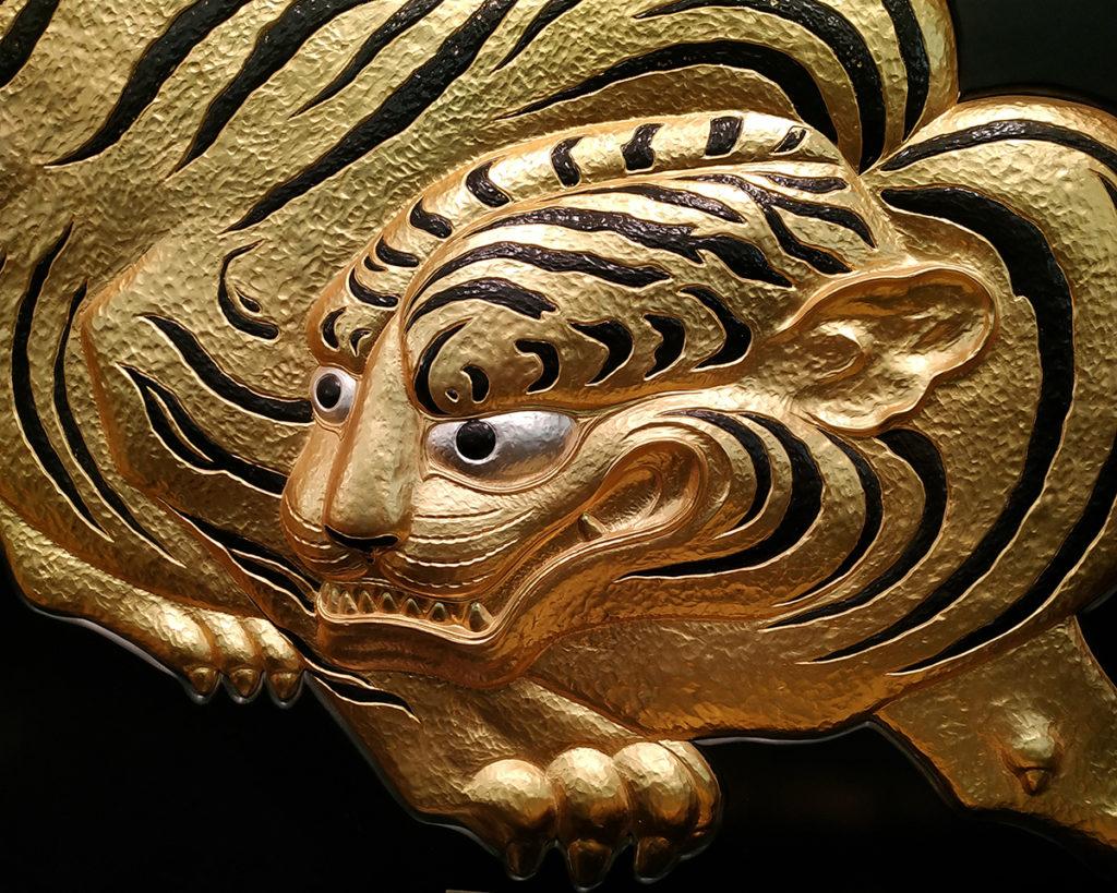 effige di tigre esposta nel castello di Osaka